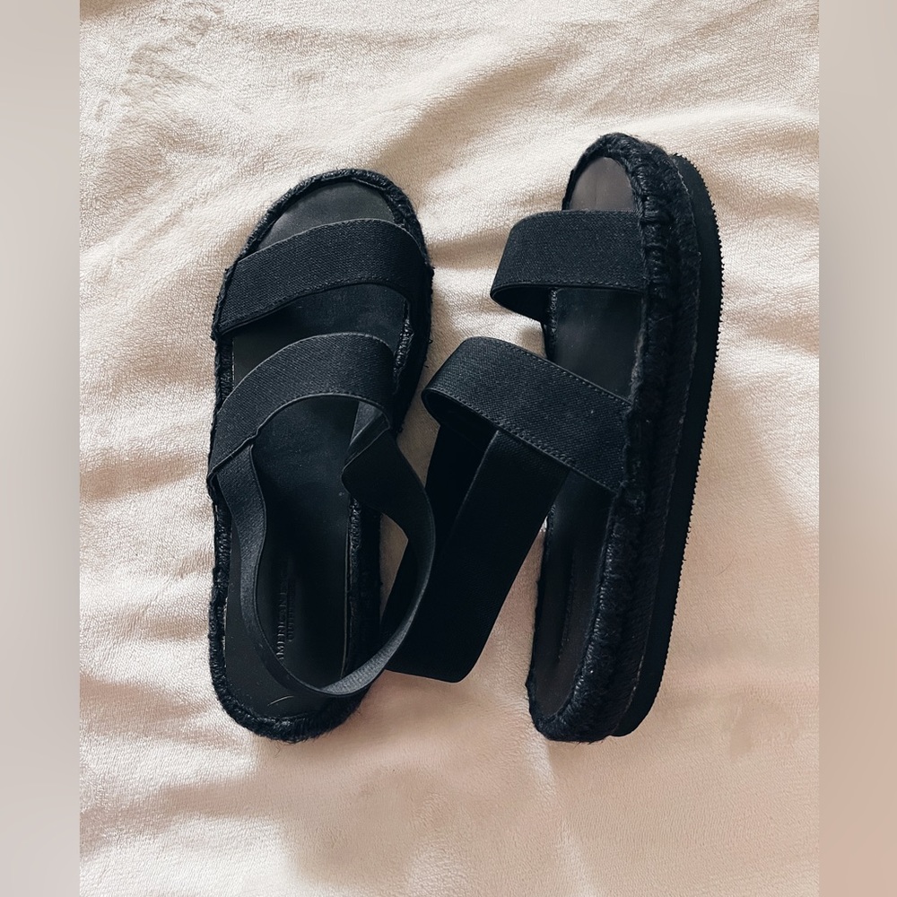 American eagle wedges ✨